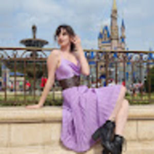 Meet your Posher, Sabrina